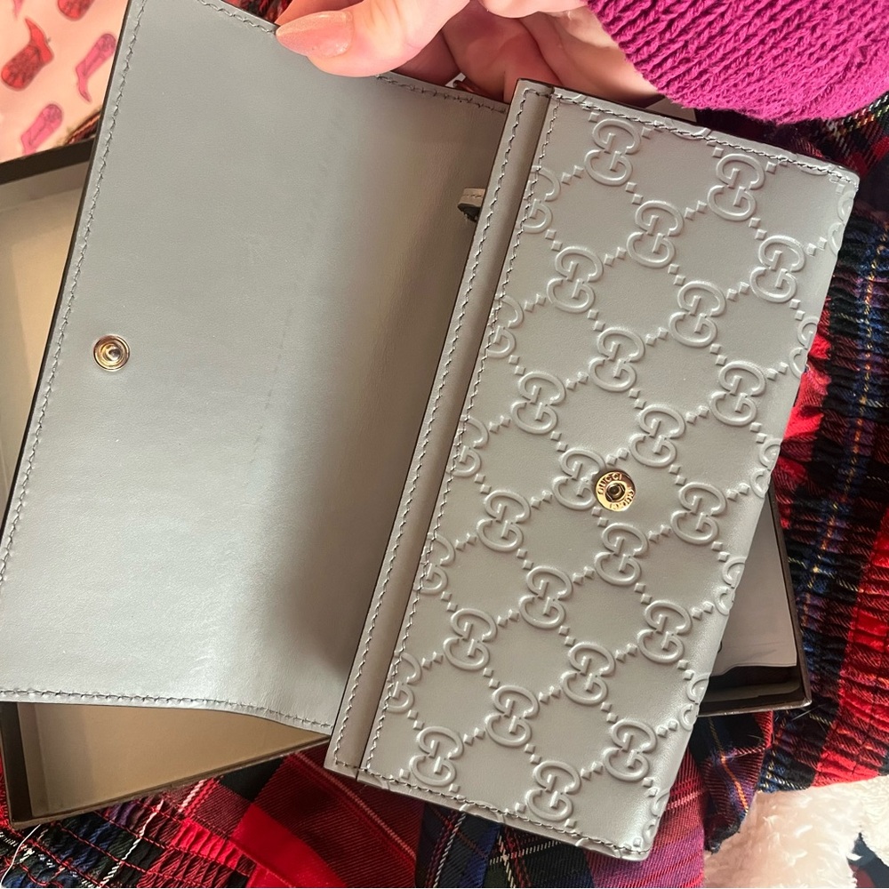 Gucci Guccissima Leather Continental Bow Wallet - Picture 4 of 13